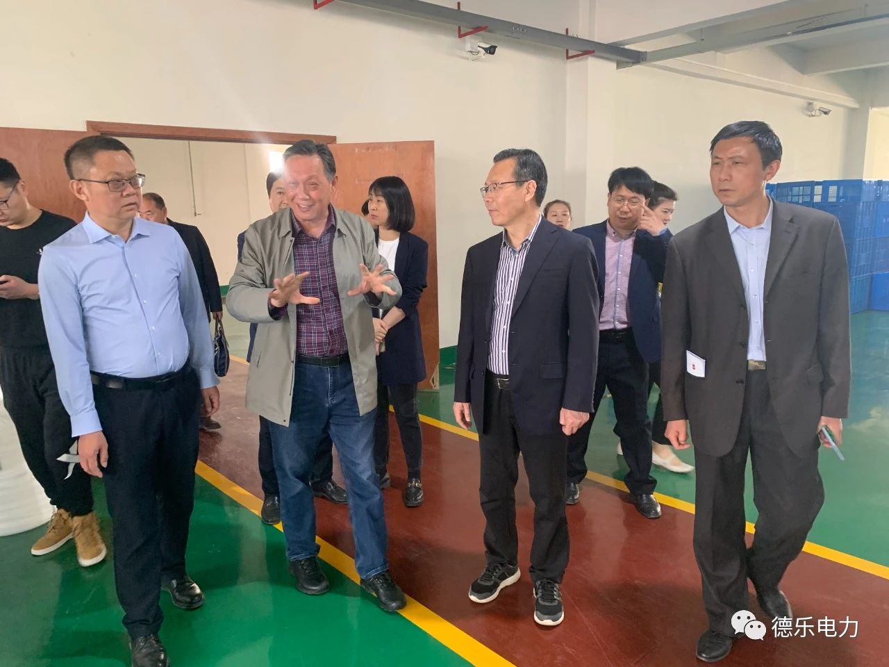 隨州市政協(xié)“大力實(shí)施成長(cháng)工程，推進(jìn)中小企業(yè)健康快速發(fā)展”專(zhuān)題調研廣水座談會(huì )在德樂(lè )電力召開(kāi)