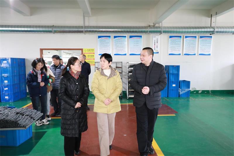 與企業(yè)共謀發(fā)展、共創(chuàng  )未來(lái)